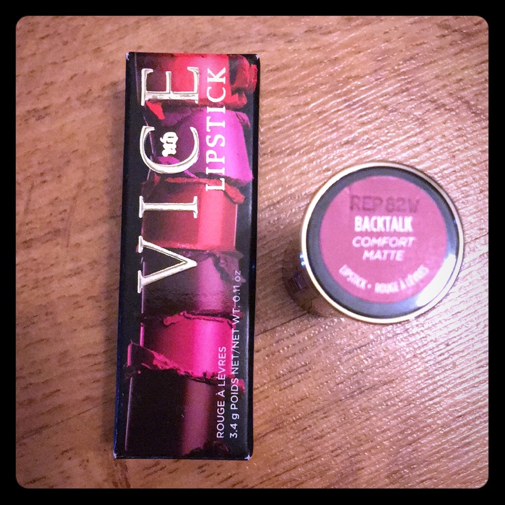 ⭐️Urban Decay Vice Lipstick Backtalk